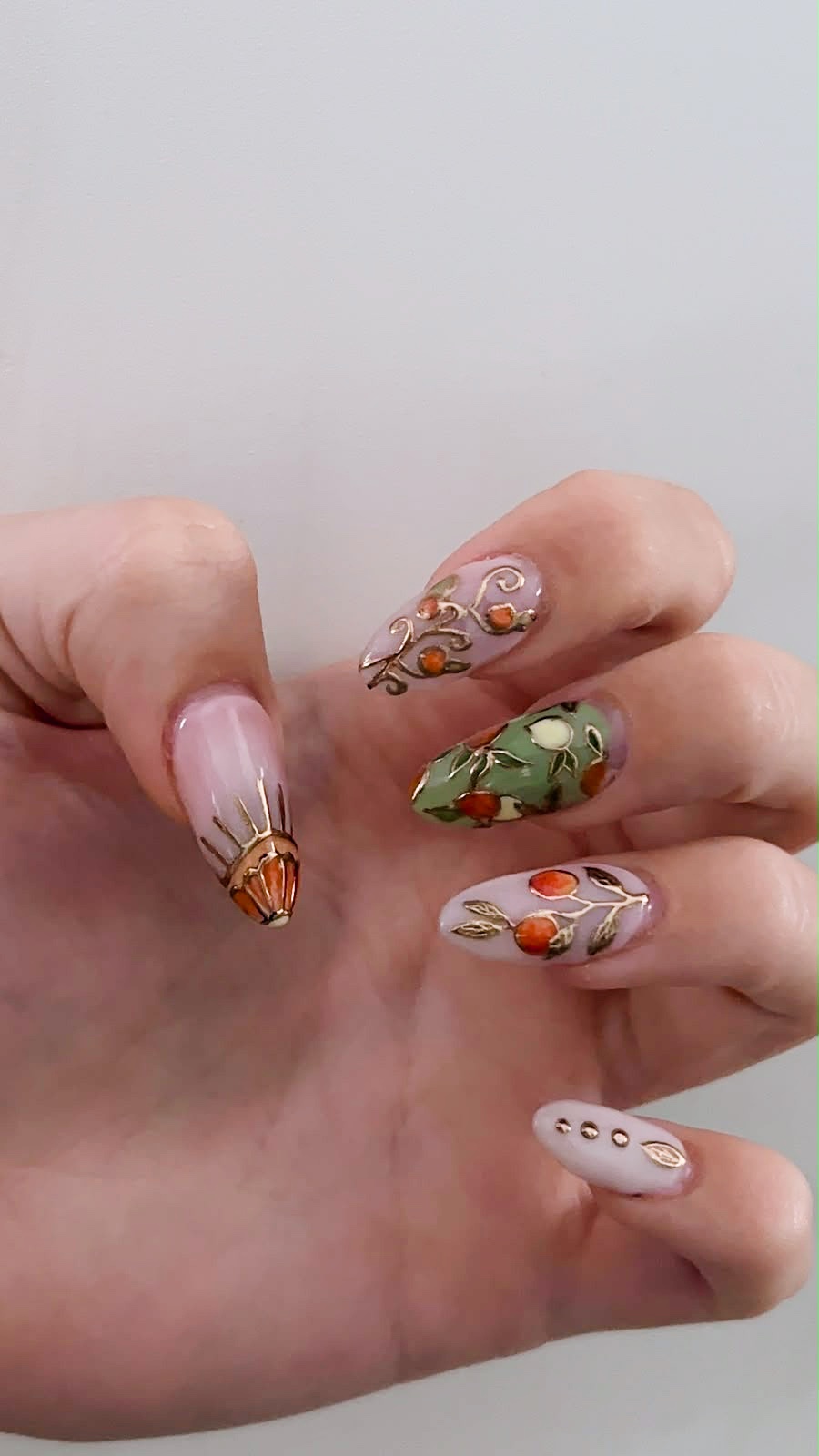 Nail art studio